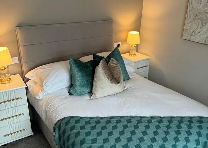 Beach View Apartment With Balcony And Sea View - Pet Friendly