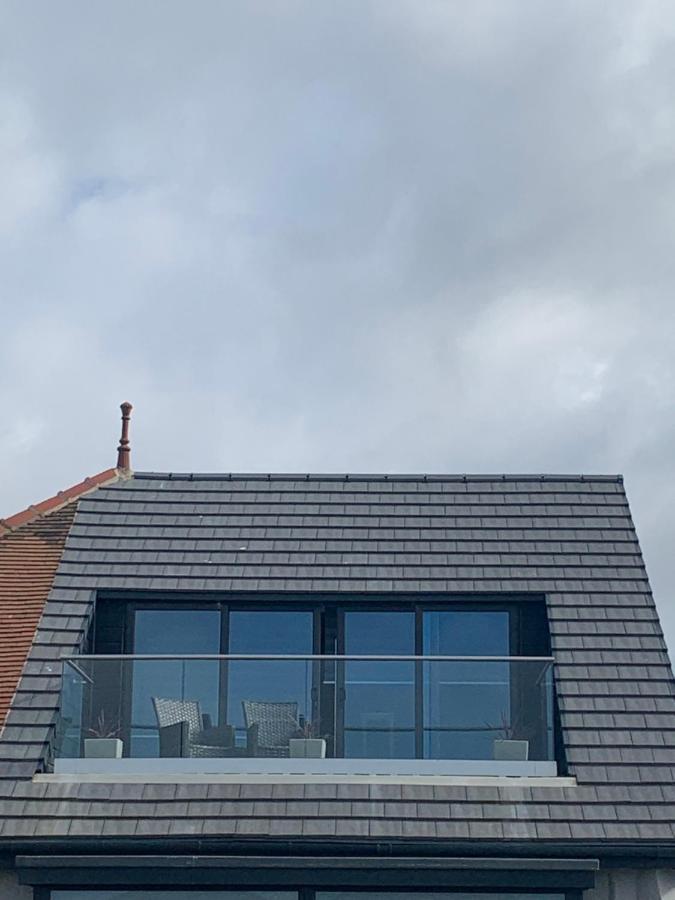 Apartment View With Balcony And Sea View - Pet Friendly