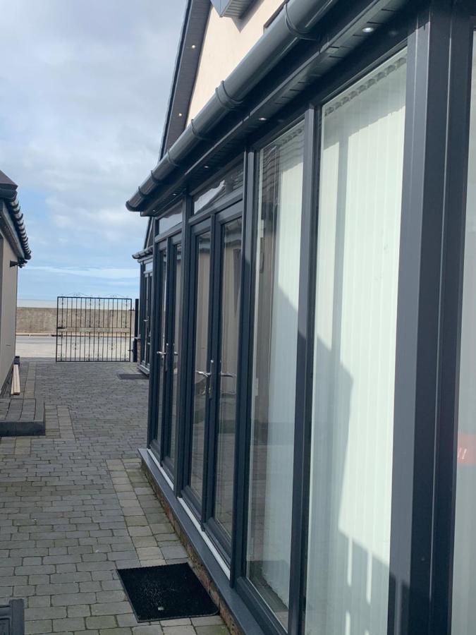 Apartment View With Balcony And Sea View - Pet Friendly