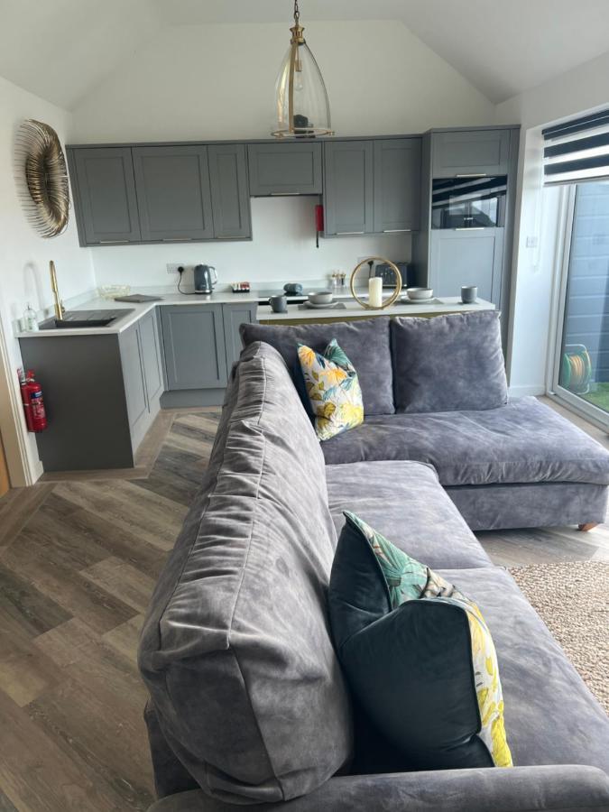 View With Balcony And Sea View - Pet Friendly Cleveleys