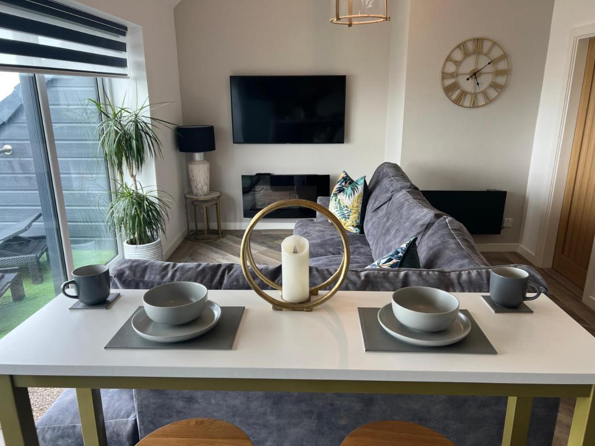 View With Balcony And Sea View - Pet Friendly * Cleveleys