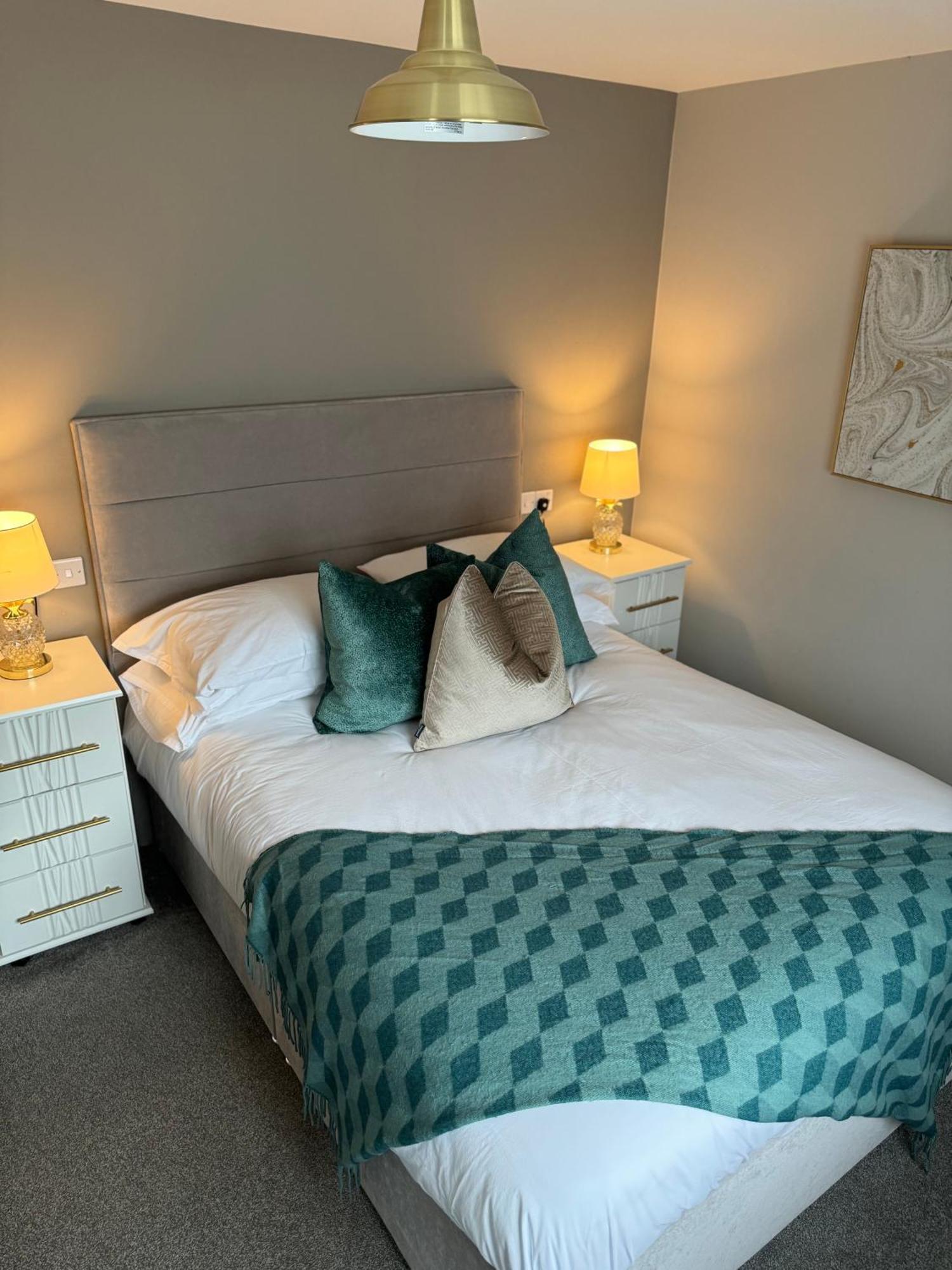 View With Balcony And Sea View - Pet Friendly Apartment *